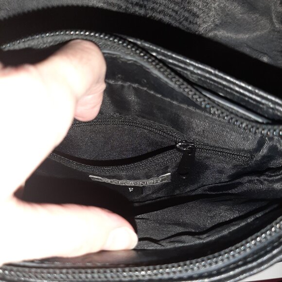 Rare faux ostrich leather  moto detail chic spanner bag - Picture 7 of 11